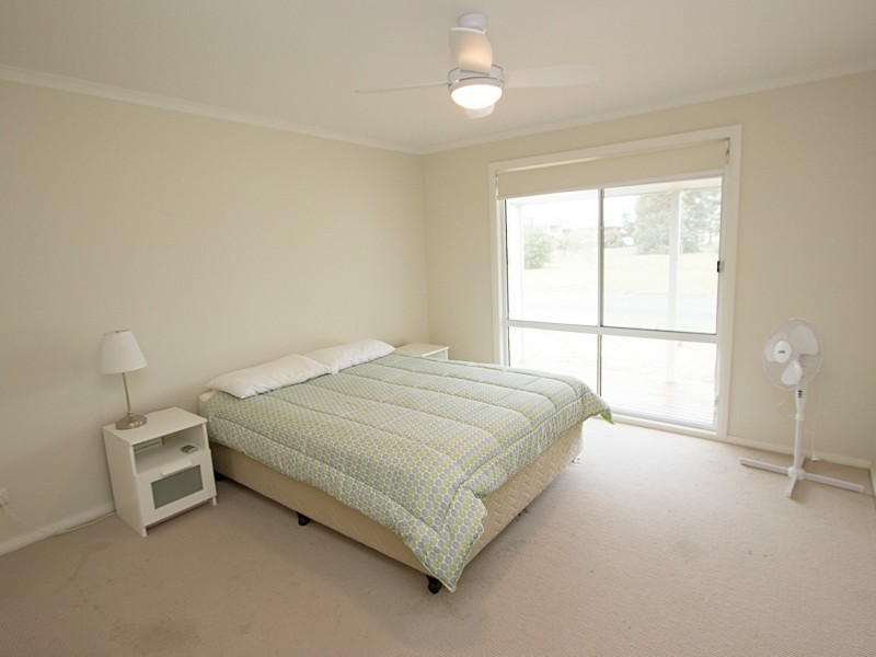 17 Dolphin Park Crescent, Harrington NSW 2427