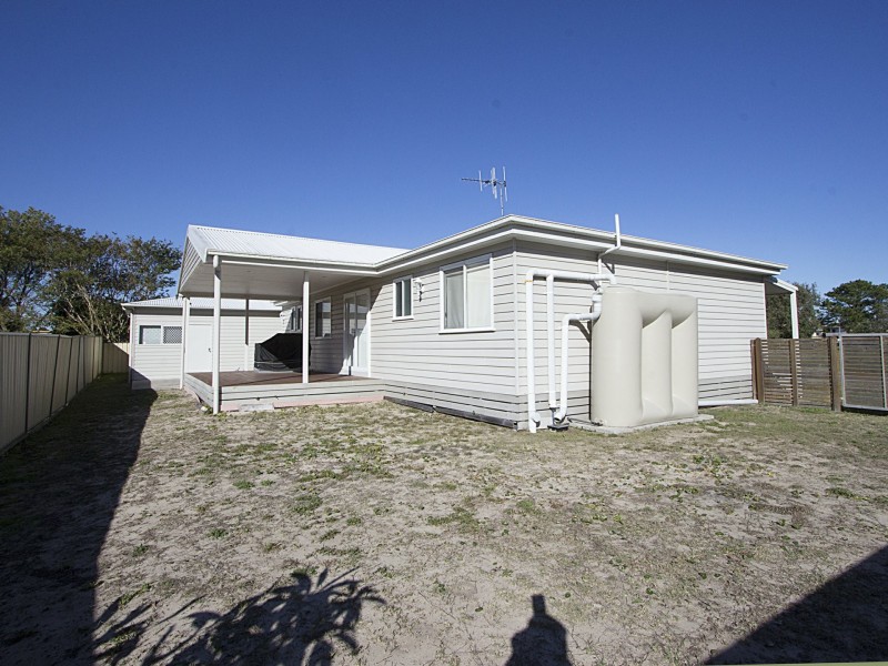 17 Dolphin Park Crescent, Harrington NSW 2427