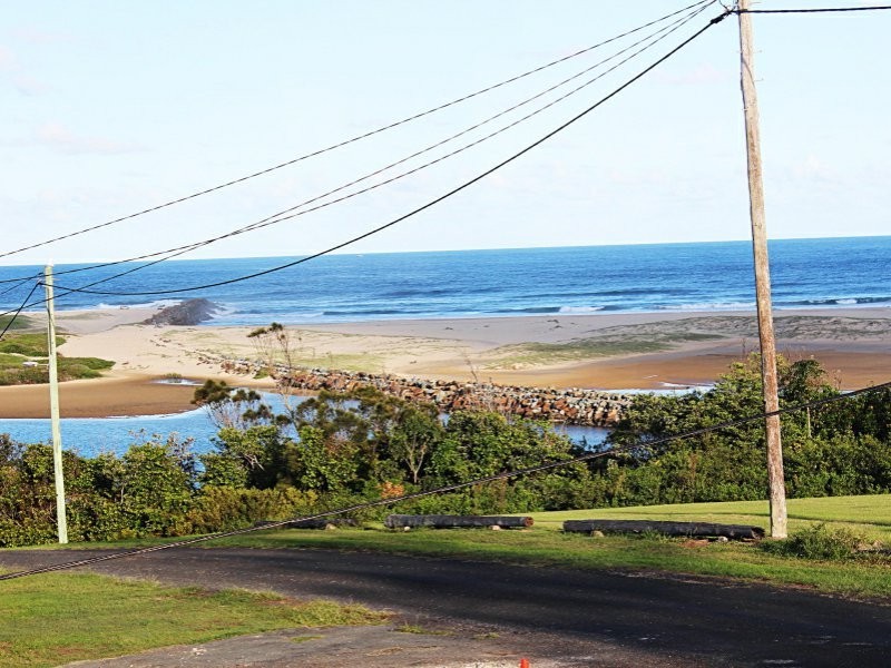 15 High Street, Harrington NSW 2427