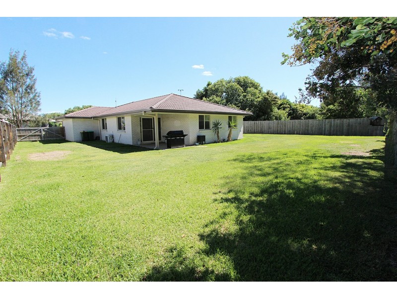 2 Josephine Boulevard, Harrington NSW 2427