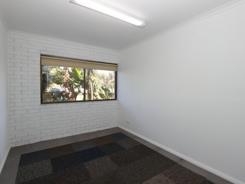 2/20 Scott Street, Harrington NSW 2427