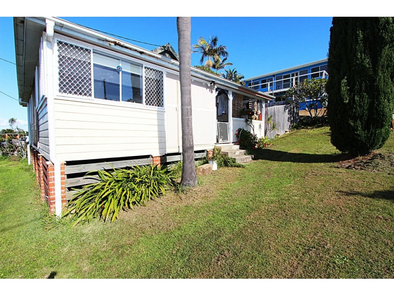 77 Crowdy Street, Harrington NSW 2427