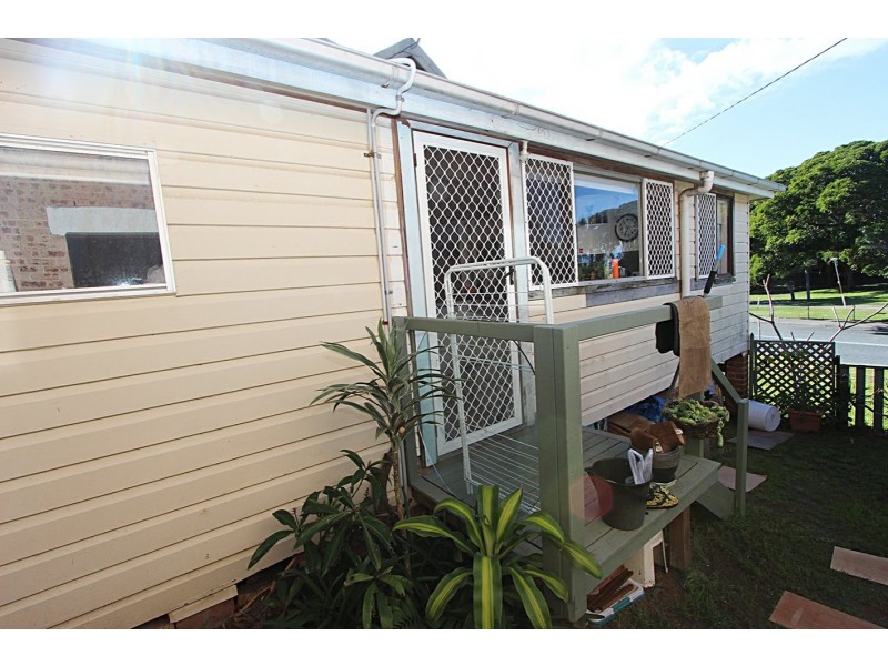 77 Crowdy Street, Harrington NSW 2427