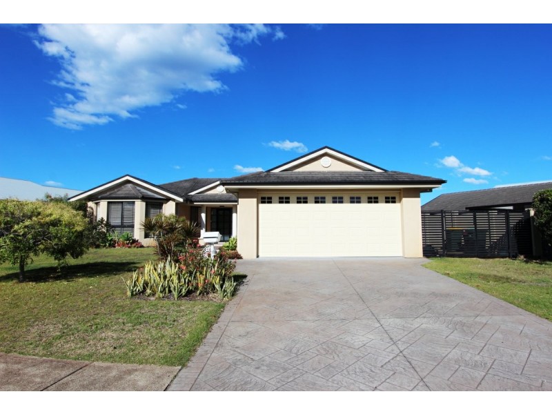 6 John Gollan Avenue, Harrington NSW 2427