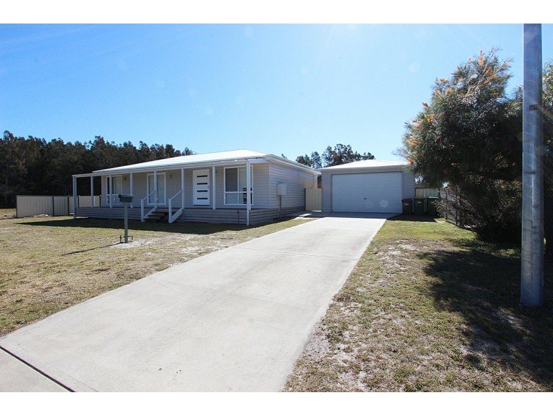 17 Dolphin Park Crescent, Harrington NSW 2427