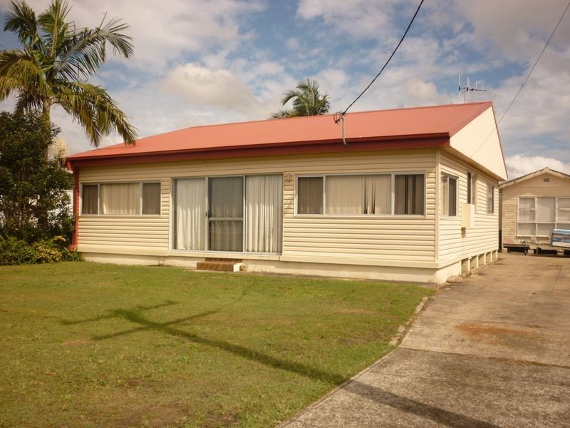 169 Beach Street, Harrington NSW 2427