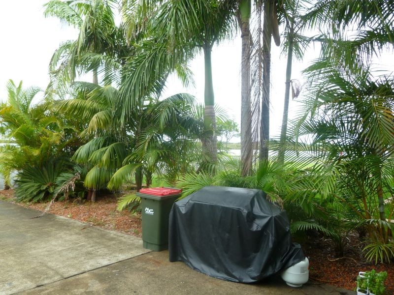 2 River St, Harrington NSW 2427