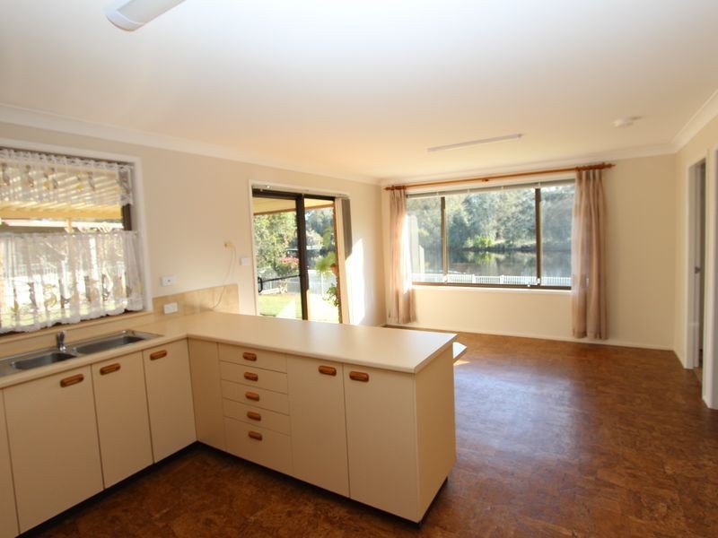 15 Shearwater Crescent, Harrington NSW 2427