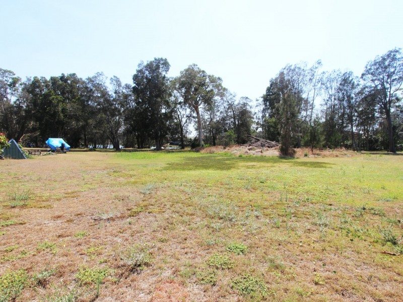 155 Beach Street, Harrington NSW 2427