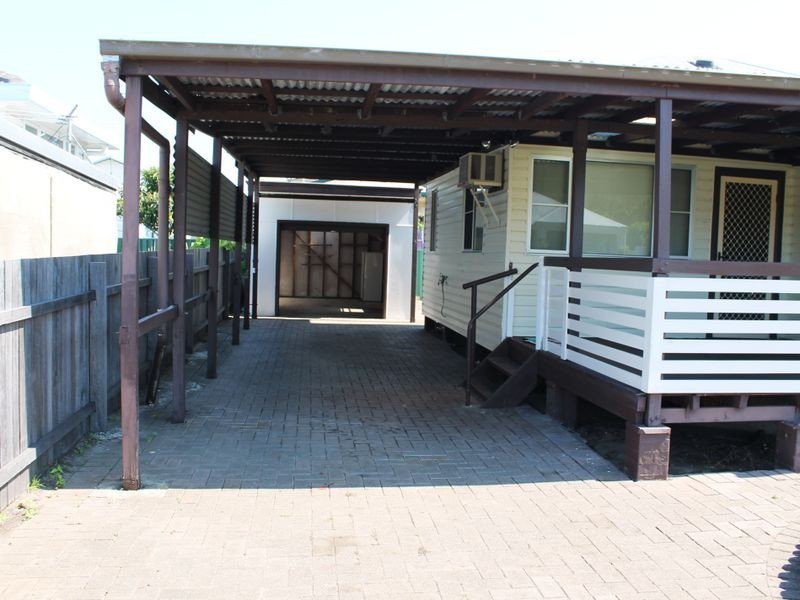 42 Hogan Street, Harrington NSW 2427