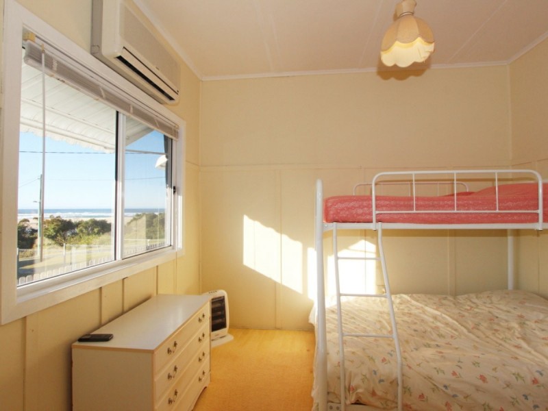 9 High Street, Harrington NSW 2427