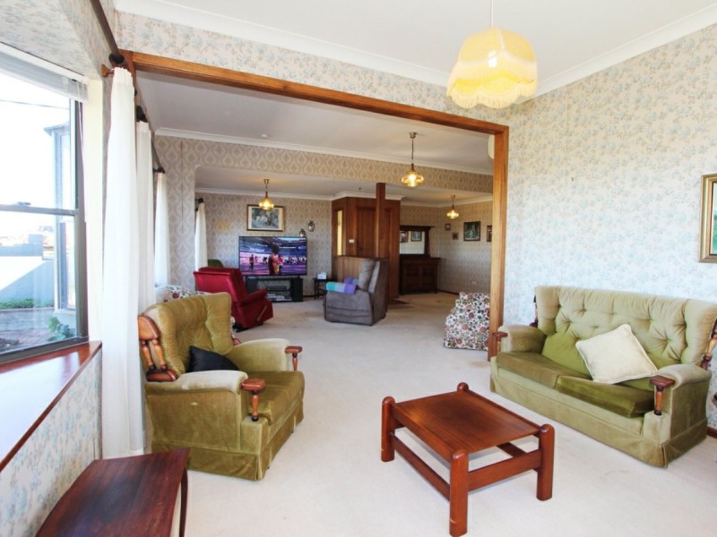 9 High Street, Harrington NSW 2427