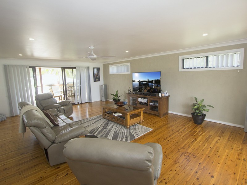 1 Bogangate Place, Harrington NSW 2427