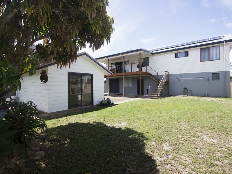 1 Bogangate Place, Harrington NSW 2427