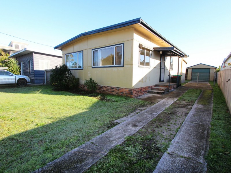 265 Beach Street, Harrington NSW 2427