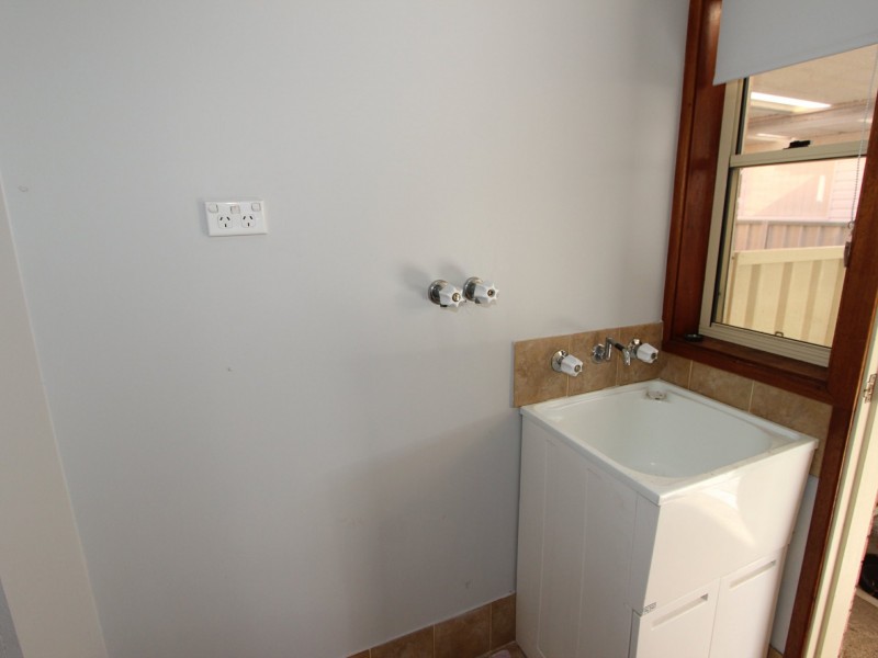 Unit 2/11 Latham Avenue, Harrington NSW 2427