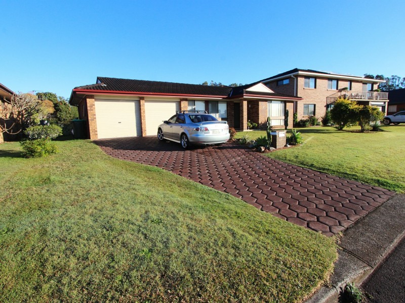 15 Shearwater Crescent, Harrington NSW 2427