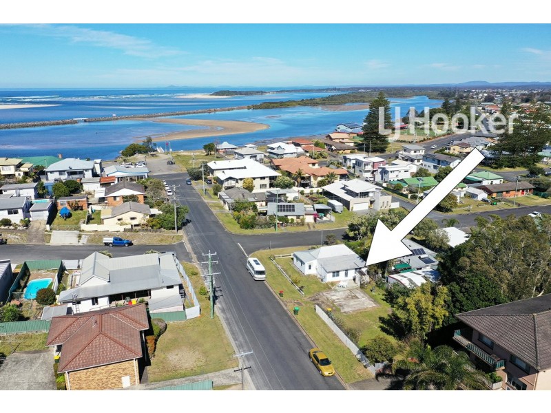 55 High Street, Harrington NSW 2427