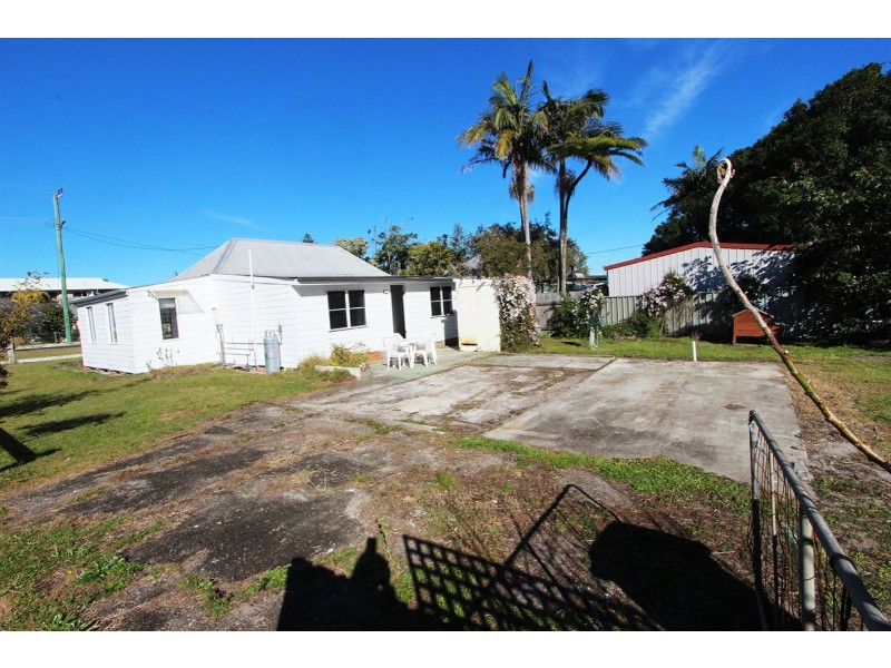 55 High Street, Harrington NSW 2427