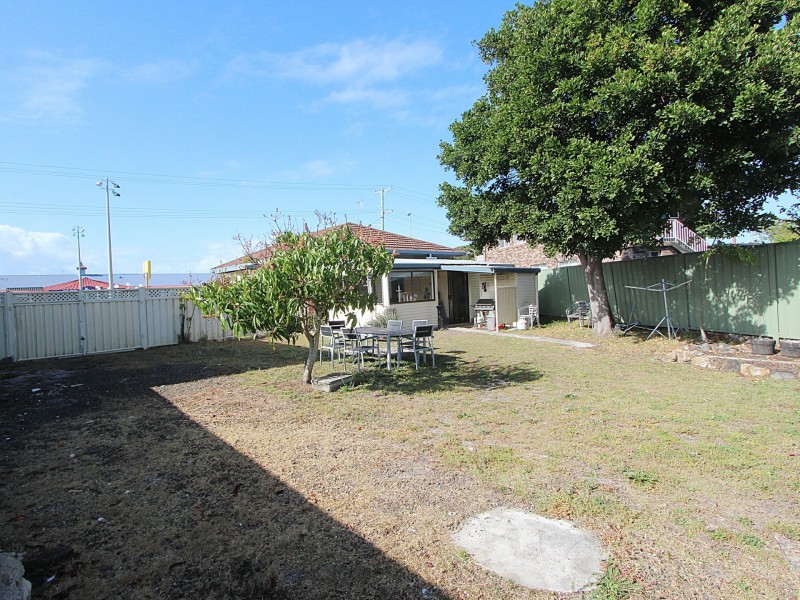 65 Beach Street, Harrington NSW 2427