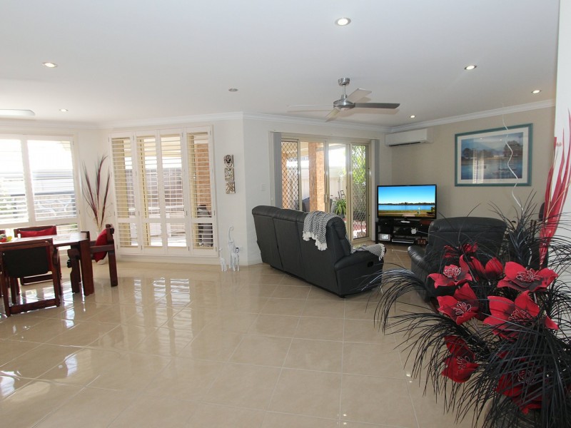 42 Electra Parade, Harrington NSW 2427