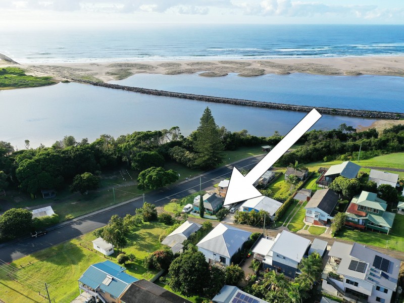 77 Crowdy Street, Harrington NSW 2427