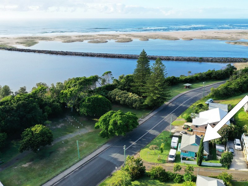 77 Crowdy Street, Harrington NSW 2427