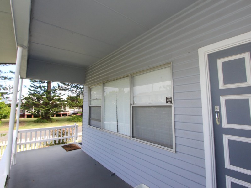 6 Scott Street, Harrington NSW 2427