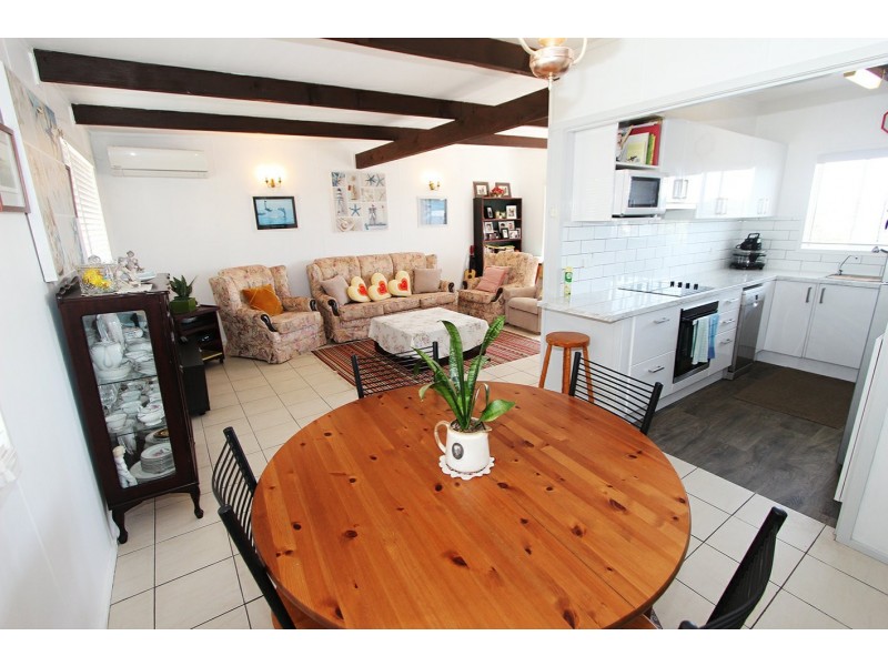 5a Elizabeth Street, Harrington NSW 2427
