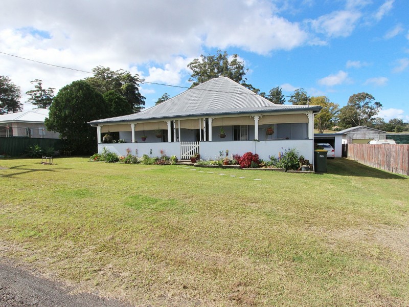 17 Bangalow Road, Coopernook NSW 2426