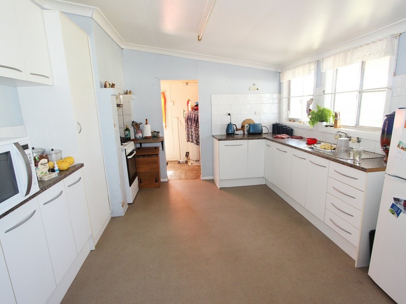 17 Bangalow Road, Coopernook NSW 2426