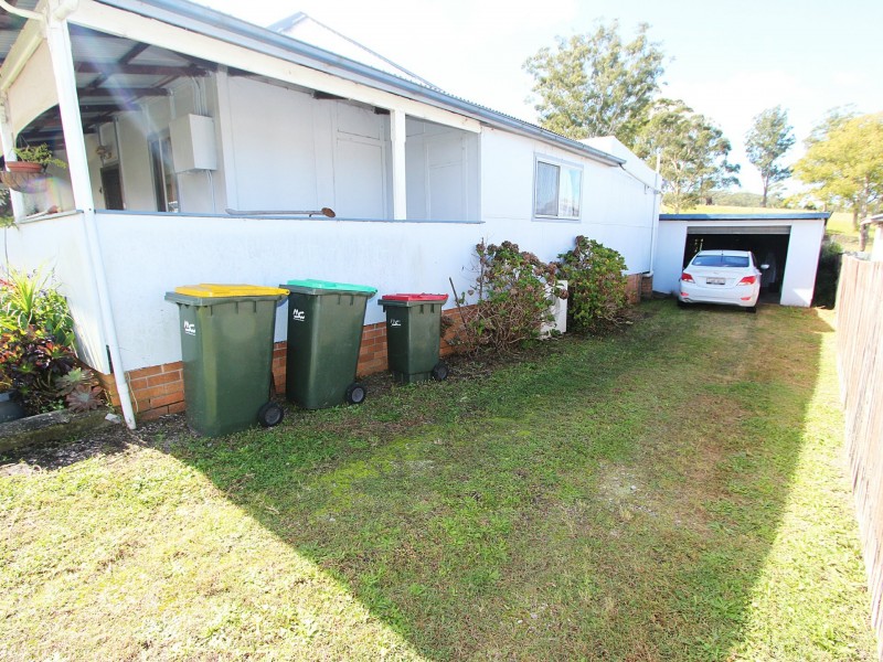 17 Bangalow Road, Coopernook NSW 2426