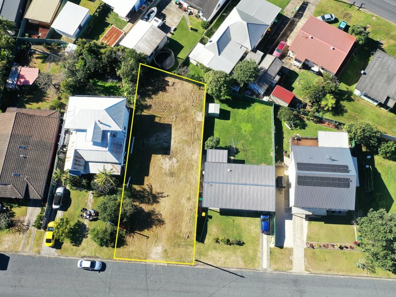 13 Glacken Street, Harrington NSW 2427