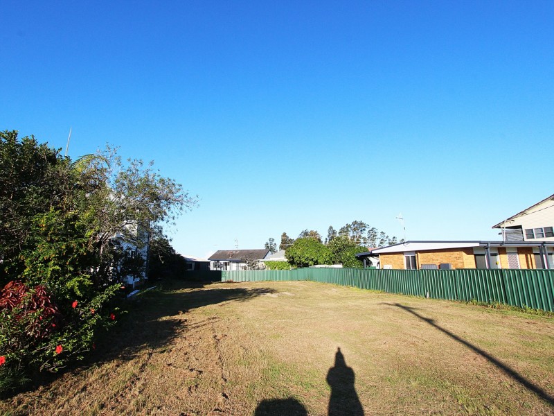 13 Glacken Street, Harrington NSW 2427