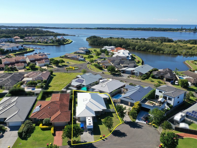 16 Fireking Place, Harrington NSW 2427