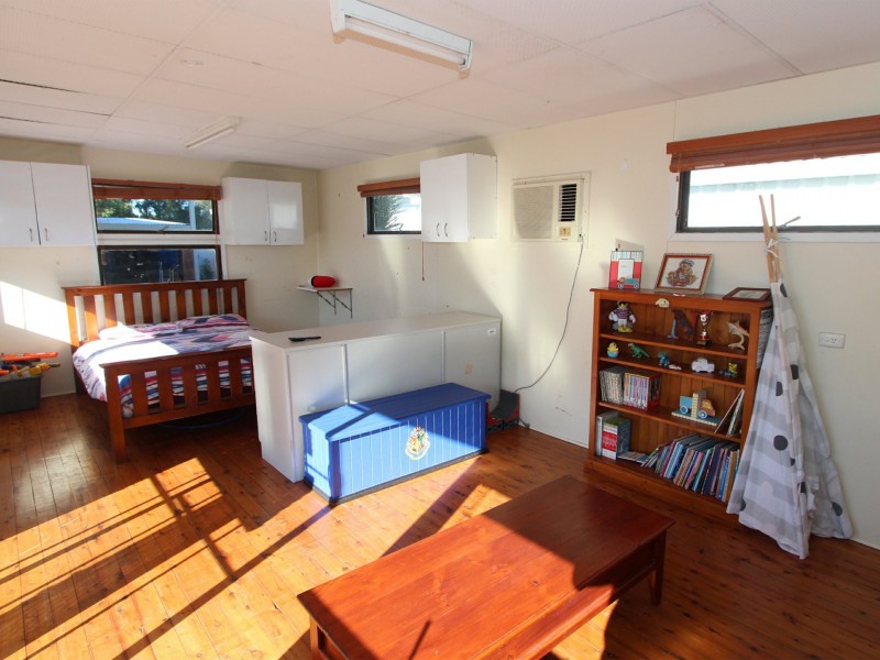 245 Beach Street, Harrington NSW 2427