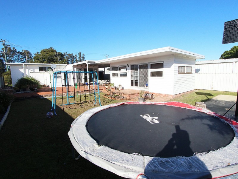 245 Beach Street, Harrington NSW 2427