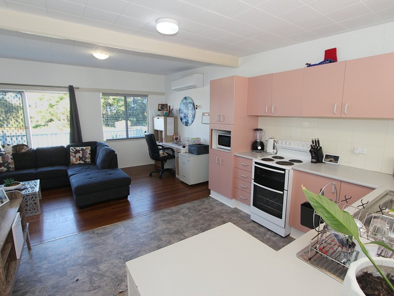 245 Beach Street, Harrington NSW 2427