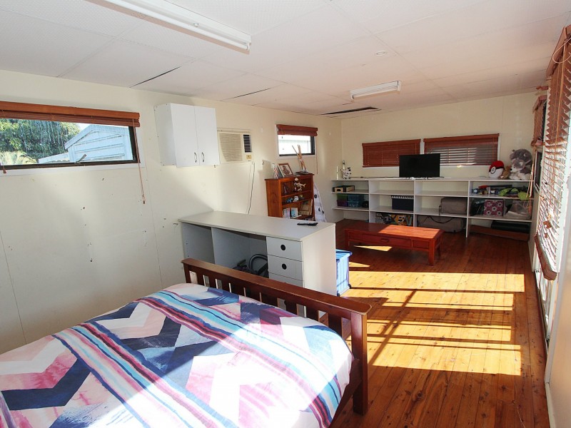 245 Beach Street, Harrington NSW 2427