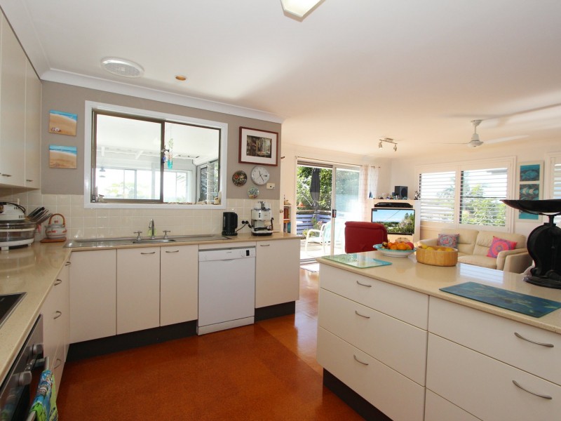 9 Church Street, Harrington NSW 2427