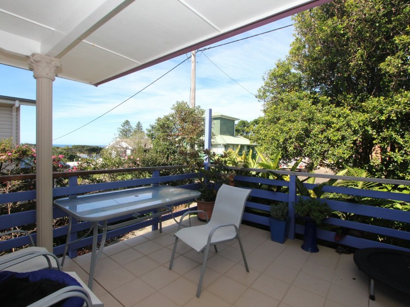 9 Church Street, Harrington NSW 2427