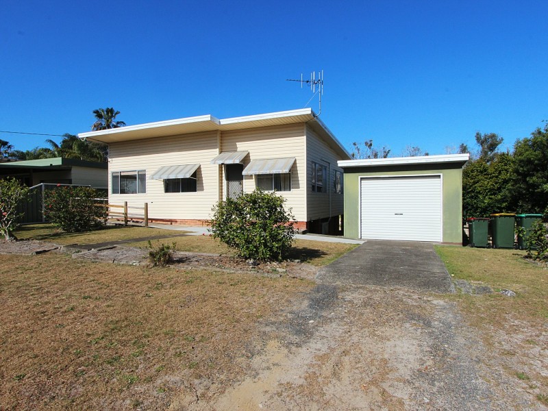 43 Murray Street, Harrington NSW 2427