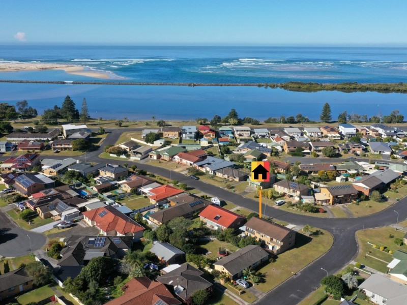 1/24 Minamurra Drive, Harrington NSW 2427