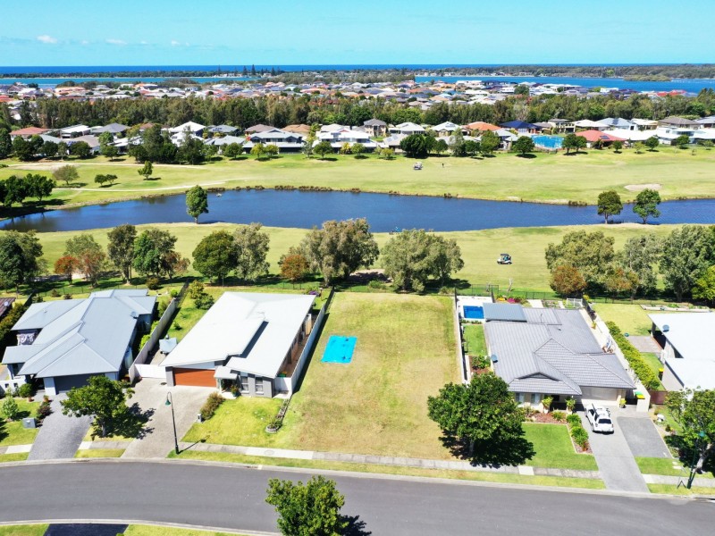 14 Lazzarini Drive, Harrington NSW 2427