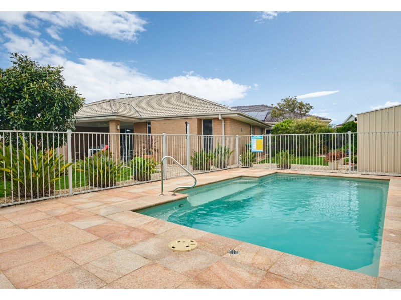 1 Erin Close, Harrington NSW 2427