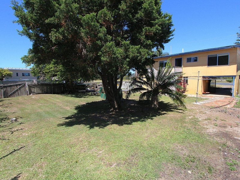 211 Beach Street, Harrington NSW 2427