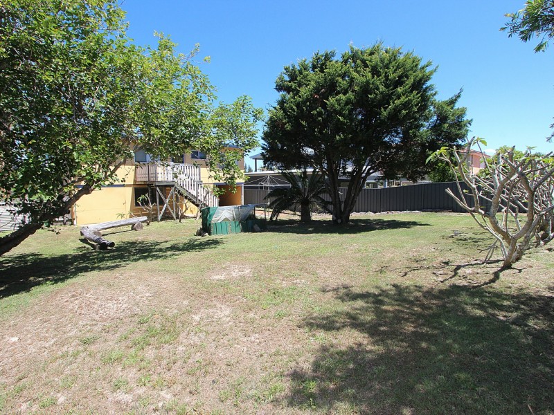 211 Beach Street, Harrington NSW 2427
