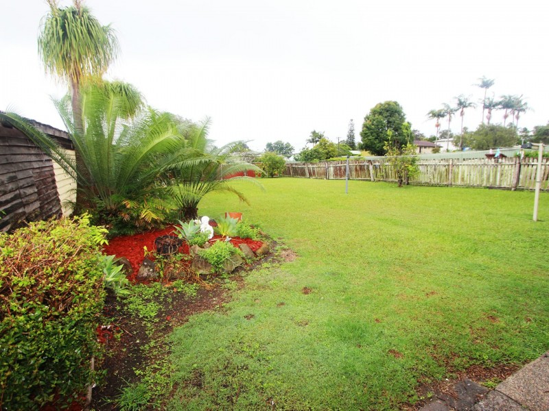 18 Bangalow Road, Coopernook NSW 2426