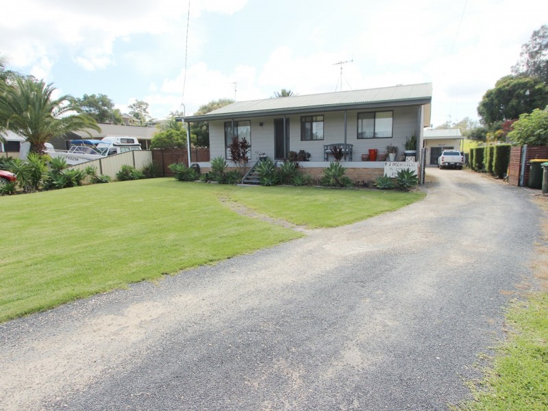 59 West Street, Coopernook NSW 2426