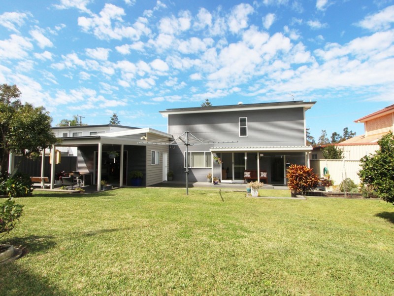 213 Beach Street, Harrington NSW 2427
